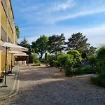 Dom Na Bukowym Wzgorzu Bed & Breakfast