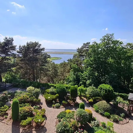 Dom Na Bukowym Wzgorzu 住宿加早餐酒店 Wicko (West Pomeranian)